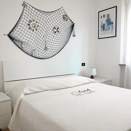 P064 - Porto Recanati, Comodo Trilocale Con Balcone A 50m Dal Mare * Porto Recanati